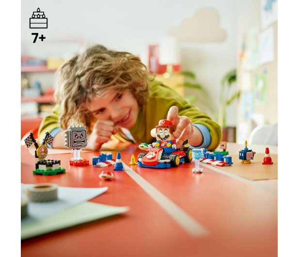 LEGO Super Mario 72043 Mario Kart™ Interaktywna figurkaMario i Standard Kart - 1331715 - zdjęcie 4
